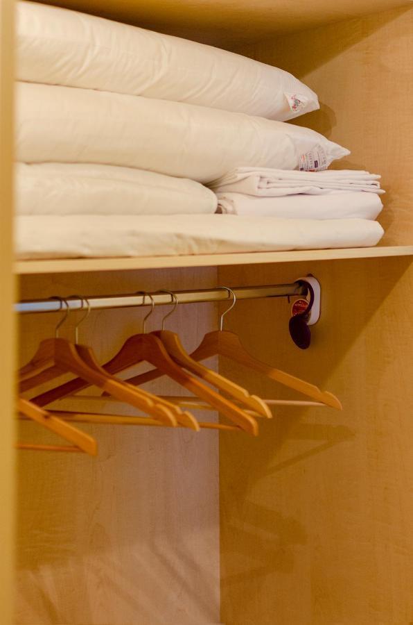 Devesa Park Apartment With Private Parking Gerona Buitenkant foto